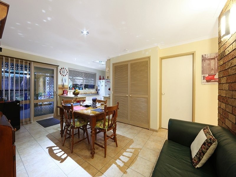 30 Eildon Parade, Rowville VIC 3178