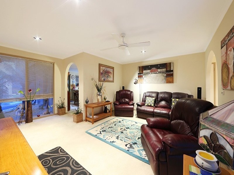 30 Eildon Parade, Rowville VIC 3178