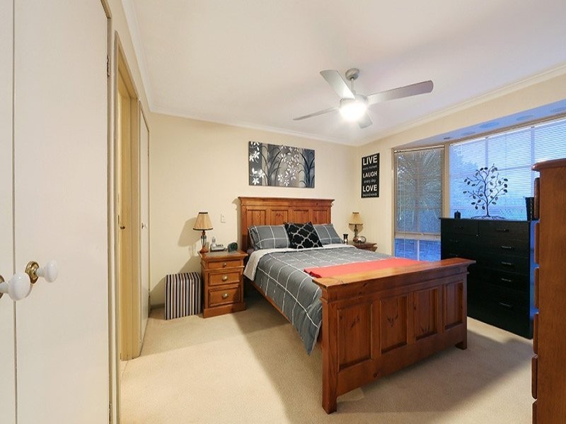 30 Eildon Parade, Rowville VIC 3178