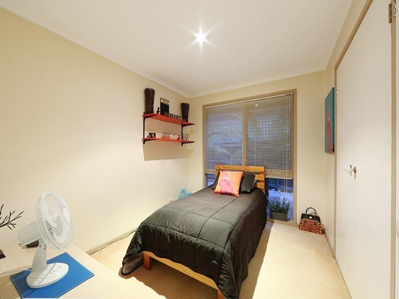 30 Eildon Parade, Rowville VIC 3178