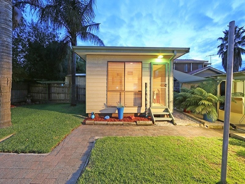30 Eildon Parade, Rowville VIC 3178