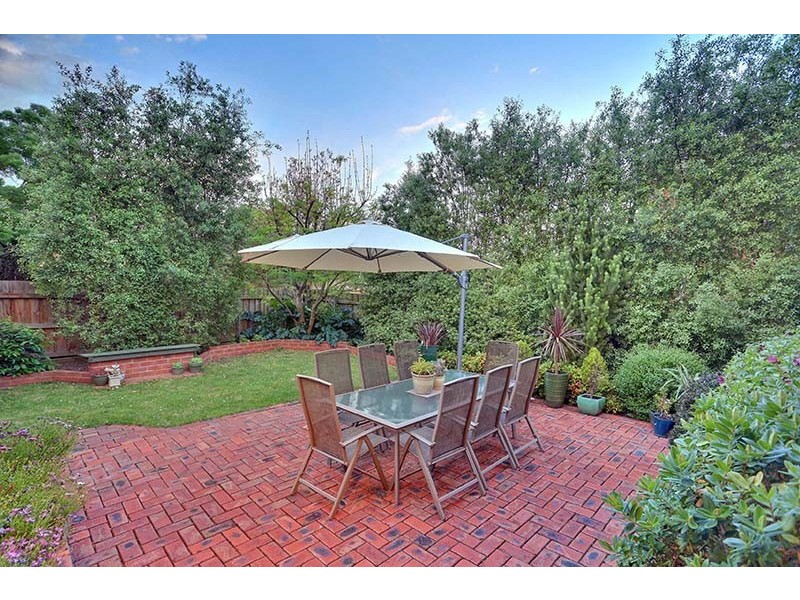 14 Wakley Crescent, Wantirna South VIC 3152