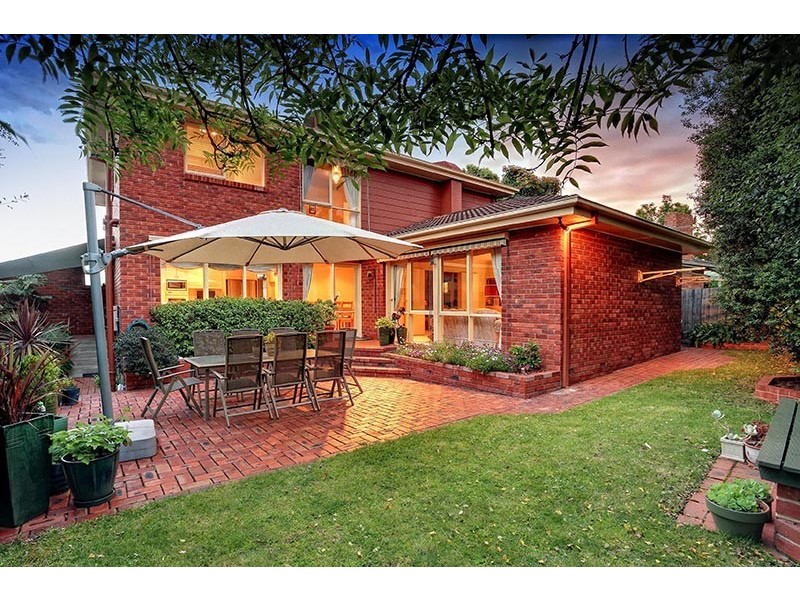 14 Wakley Crescent, Wantirna South VIC 3152