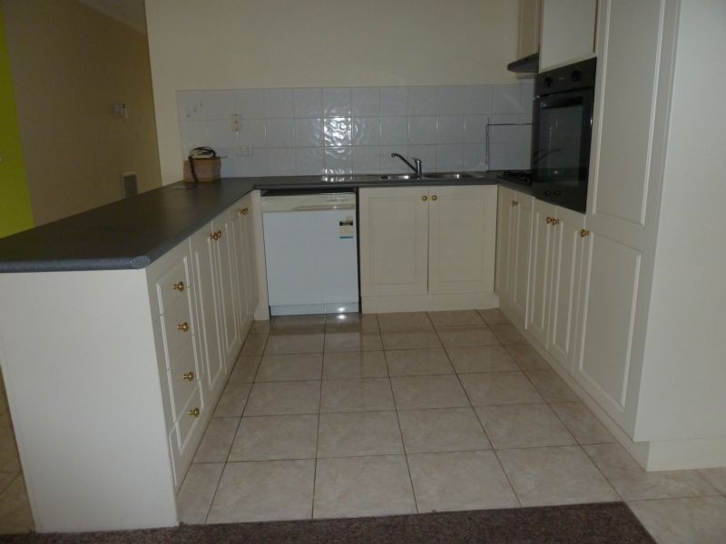 49 Stamford Crescent, Rowville VIC 3178