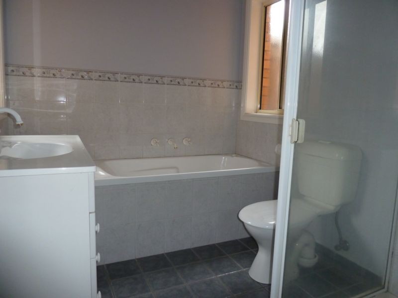 49 Stamford Crescent, Rowville VIC 3178