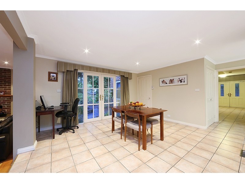 7 Ruby Close, Rowville VIC 3178