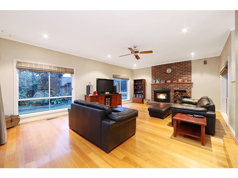 7 Ruby Close, Rowville VIC 3178