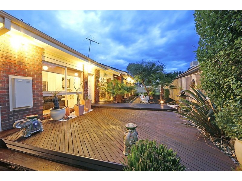 5 Holstein Court, Rowville VIC 3178