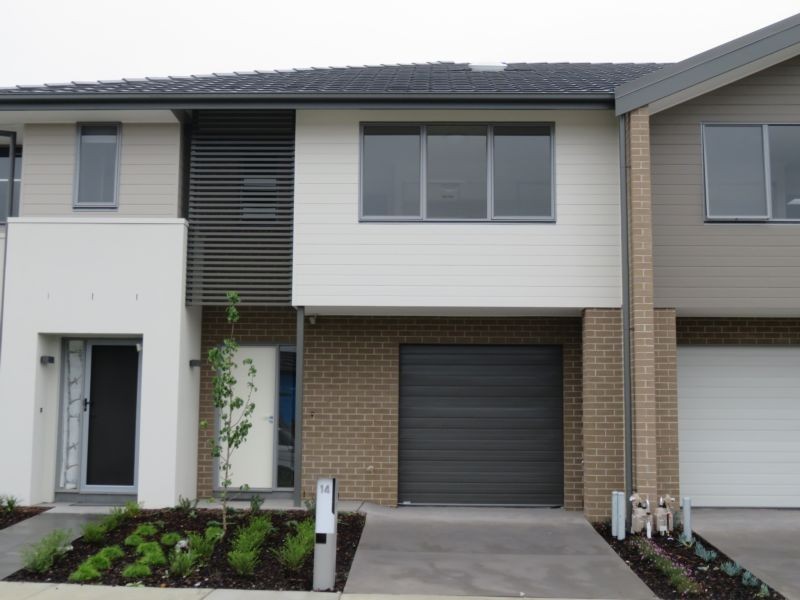 14 Flora Grove, Wantirna South VIC 3152