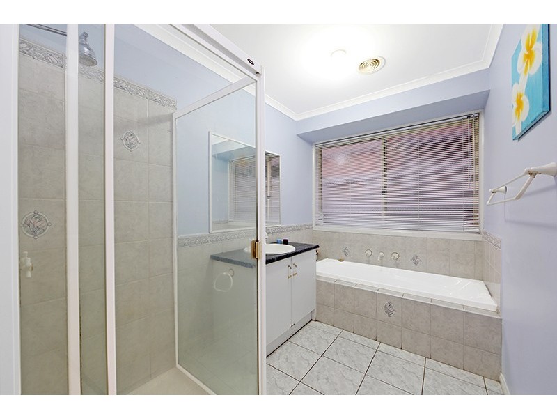 21 Lexington Close, Rowville VIC 3178