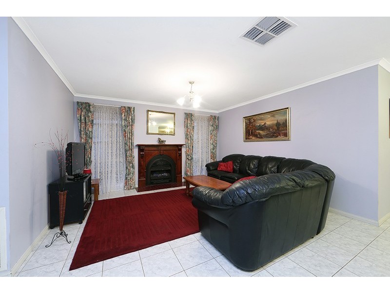 21 Lexington Close, Rowville VIC 3178