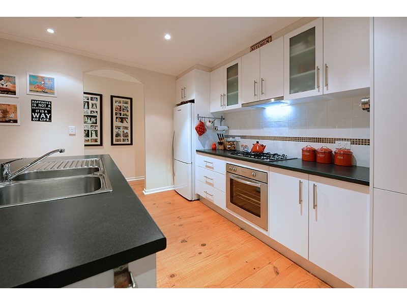 4 Kedleston Way, Rowville VIC 3178