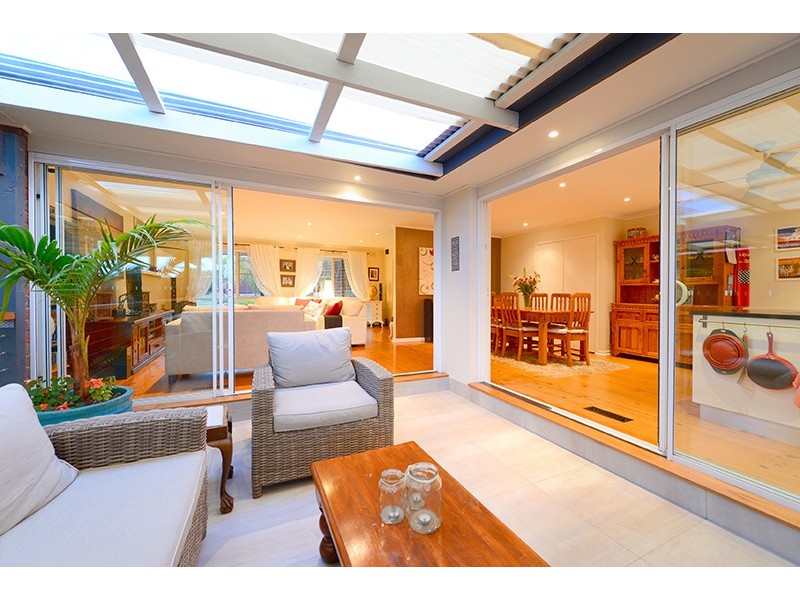 4 Kedleston Way, Rowville VIC 3178