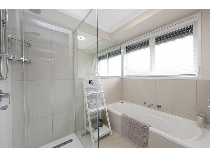 4 Kedleston Way, Rowville VIC 3178