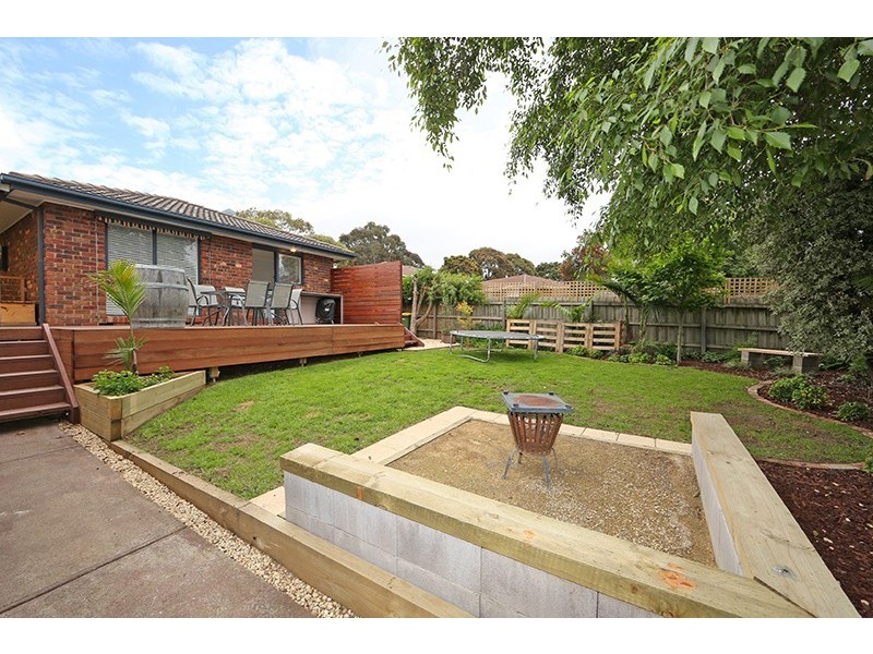 4 Kedleston Way, Rowville VIC 3178