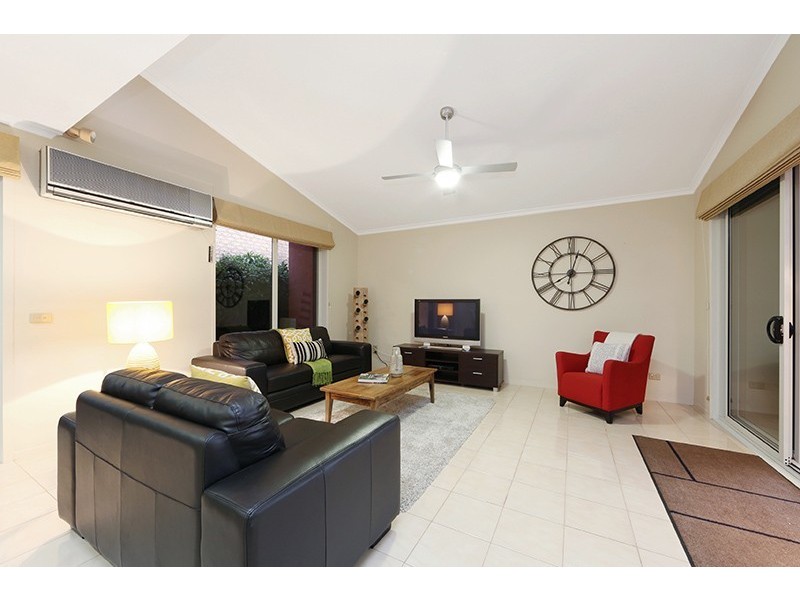 4 Hudson Place, Rowville VIC 3178