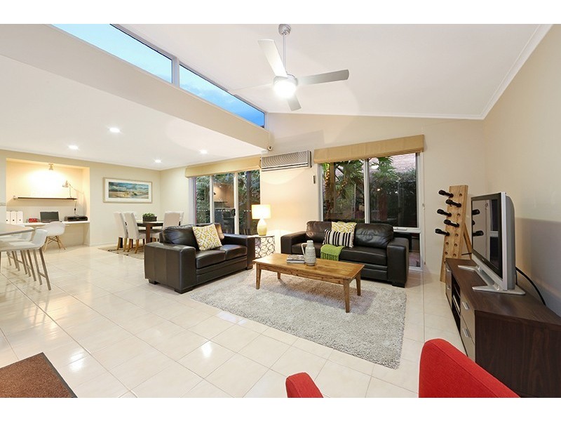 4 Hudson Place, Rowville VIC 3178