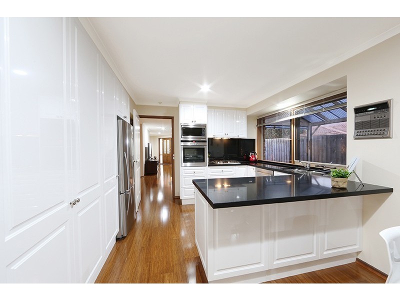 9 Marlene Court, Lysterfield VIC 3156