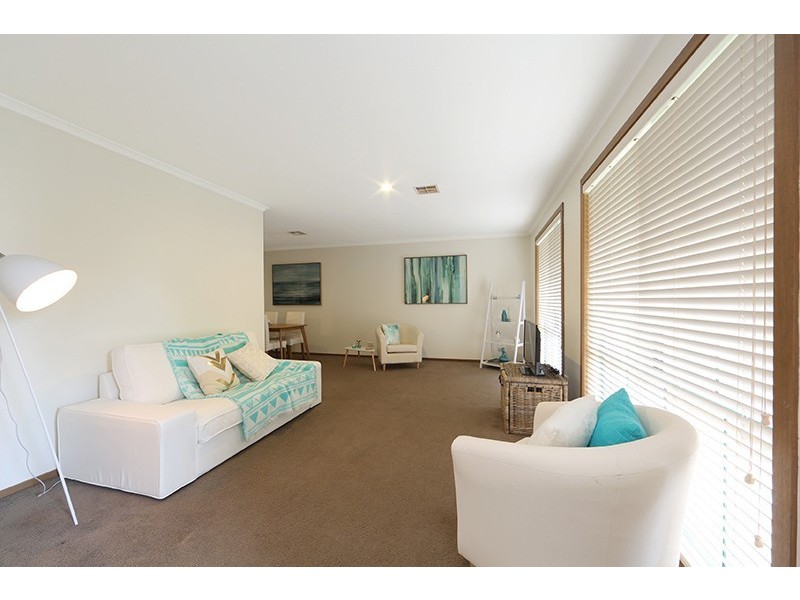 84 Ormonde Road, Ferntree Gully VIC 3156