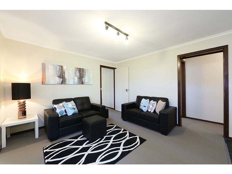 15 Prior Court, Rowville VIC 3178