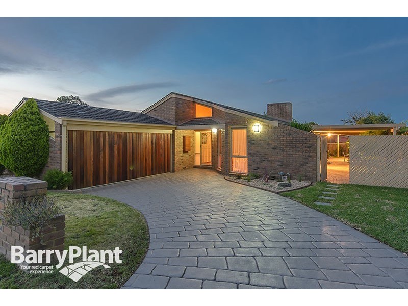 12 Fromelles Court, Wantirna South VIC 3152