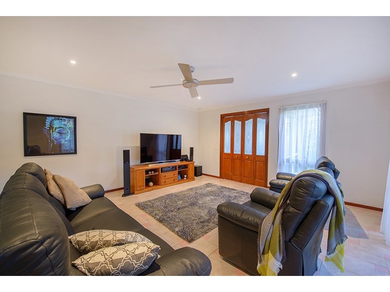 12 Fromelles Court, Wantirna South VIC 3152