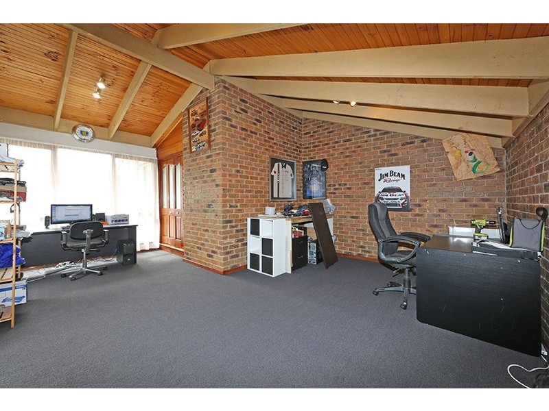 12 Fromelles Court, Wantirna South VIC 3152