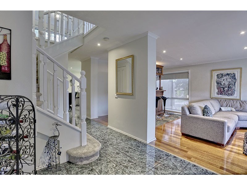 19 Dalmatia Court, Rowville VIC 3178