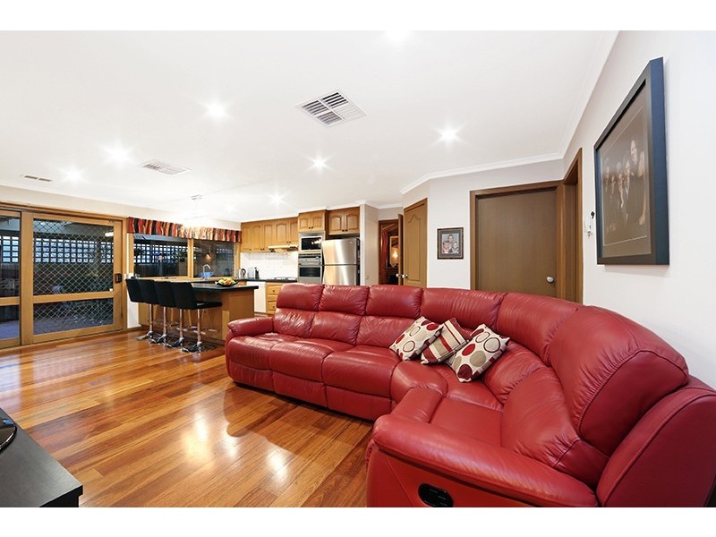 35 Wyandra Way, Rowville VIC 3178