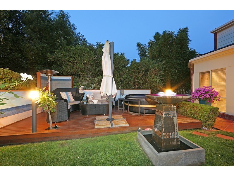 52 Pitfield Crescent, Rowville VIC 3178