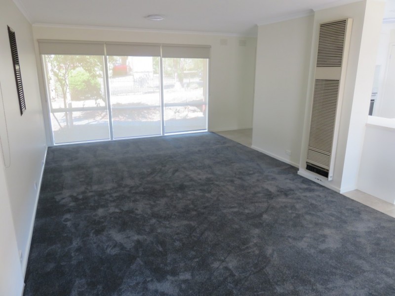 17 Mantung Crescent, Rowville VIC 3178