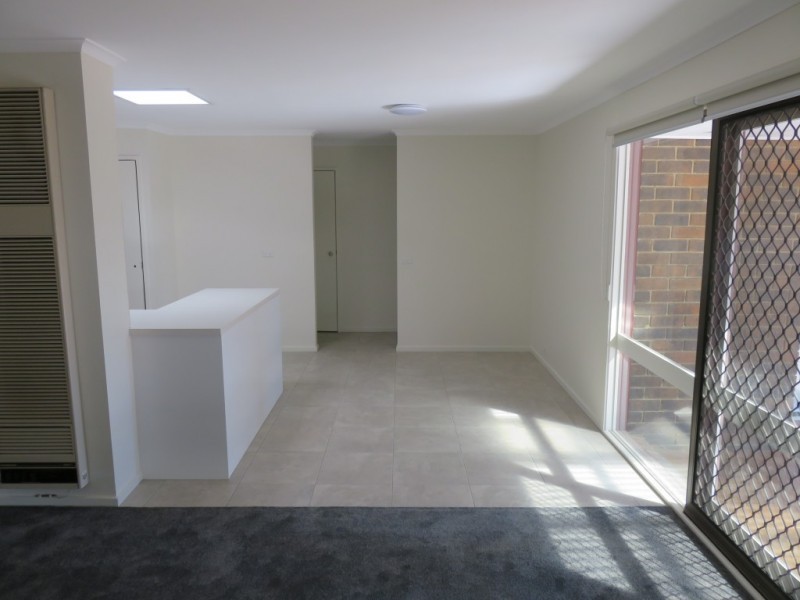 17 Mantung Crescent, Rowville VIC 3178