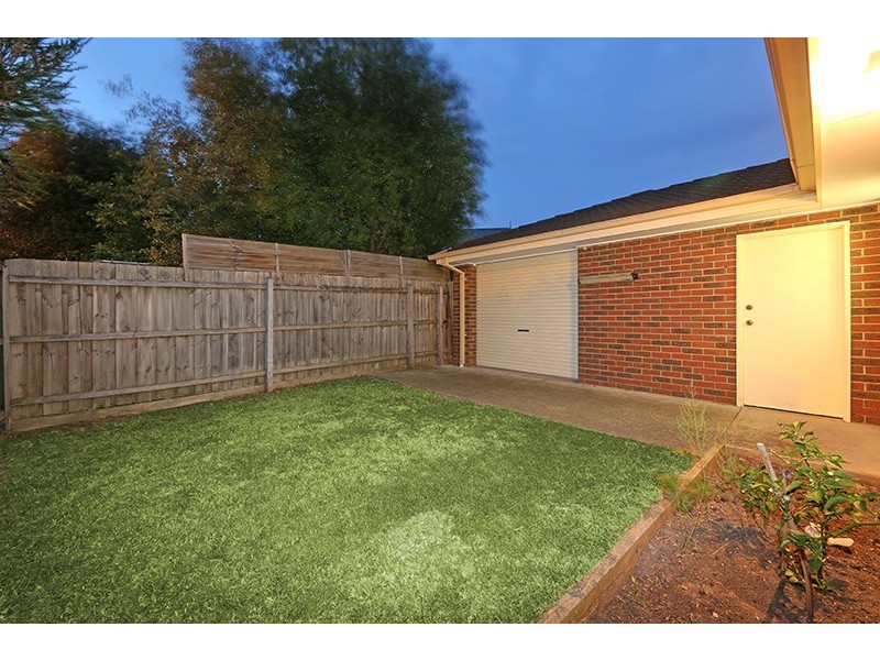 8 Kalimna Court, Rowville VIC 3178