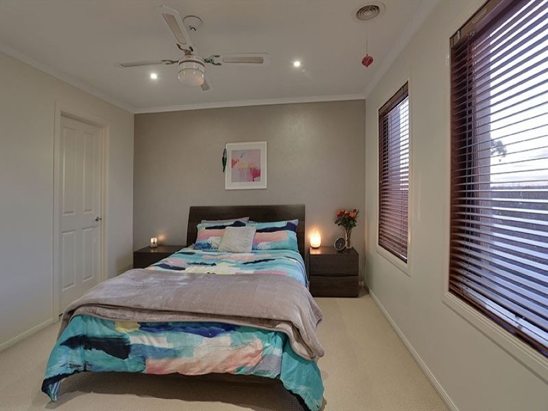 22 Ashbrook Close, Rowville VIC 3178