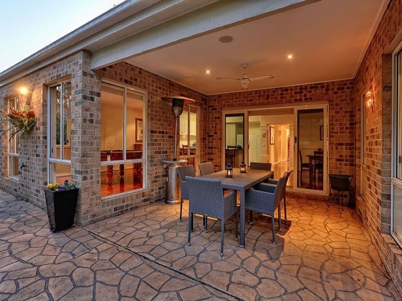 22 Ashbrook Close, Rowville VIC 3178