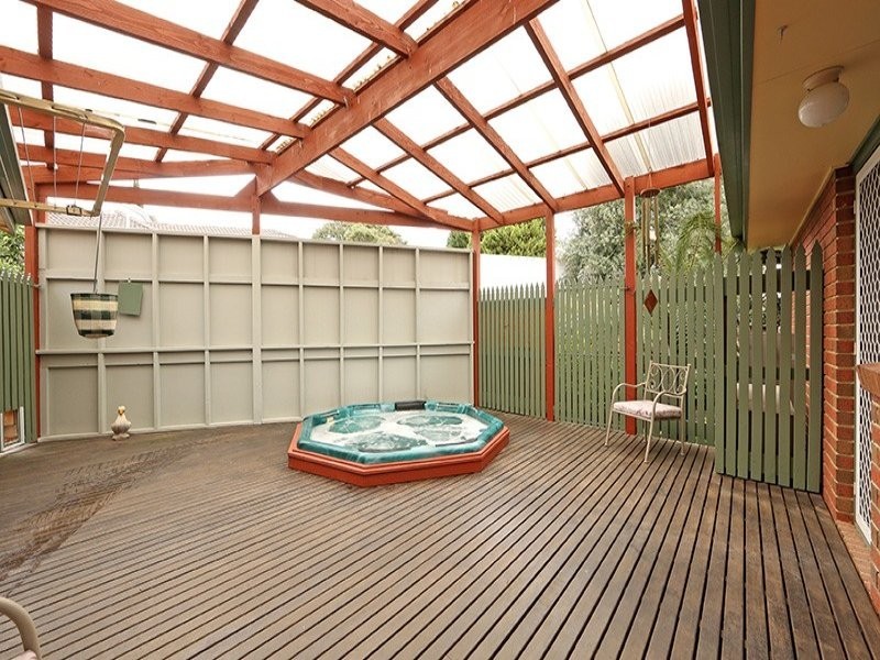 2 Gilda Court, Rowville VIC 3178