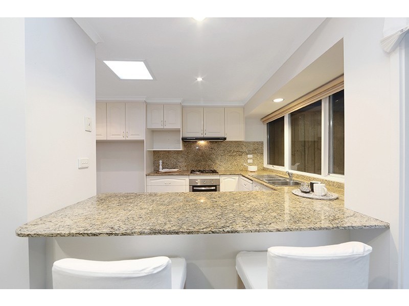 8 Cooper Road, Rowville VIC 3178