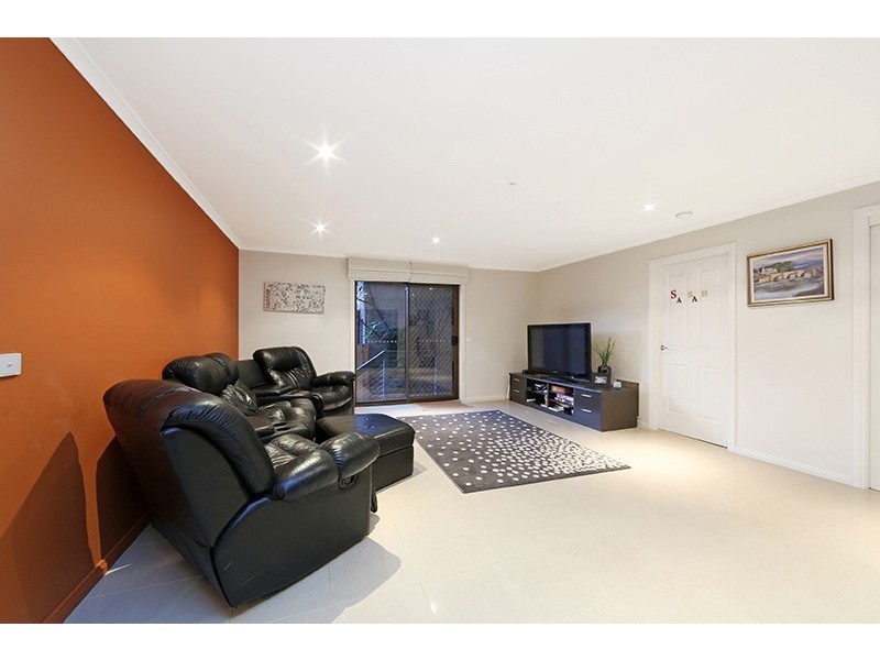 4 Hakea Place, Rowville VIC 3178