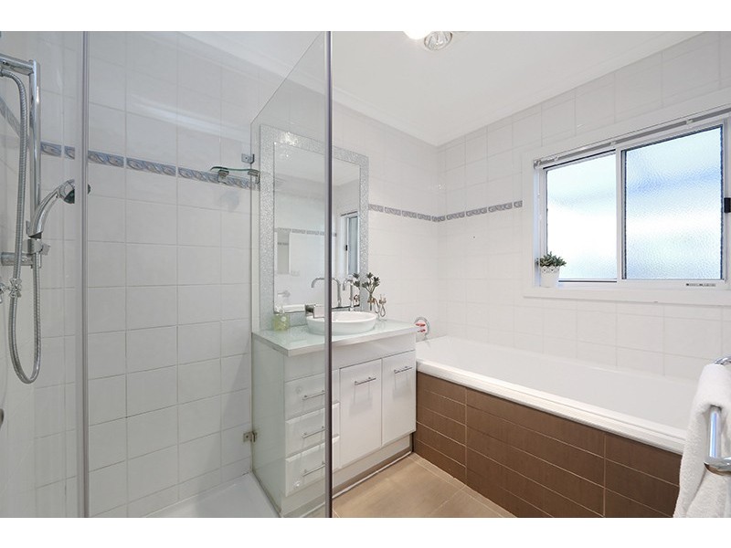 1 Lloyd Street, Knoxfield VIC 3180