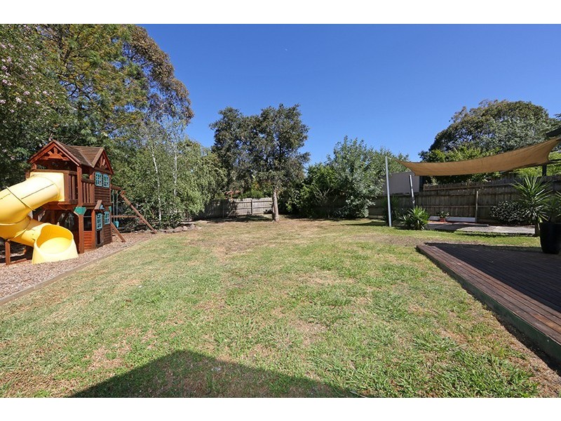 1 Lloyd Street, Knoxfield VIC 3180