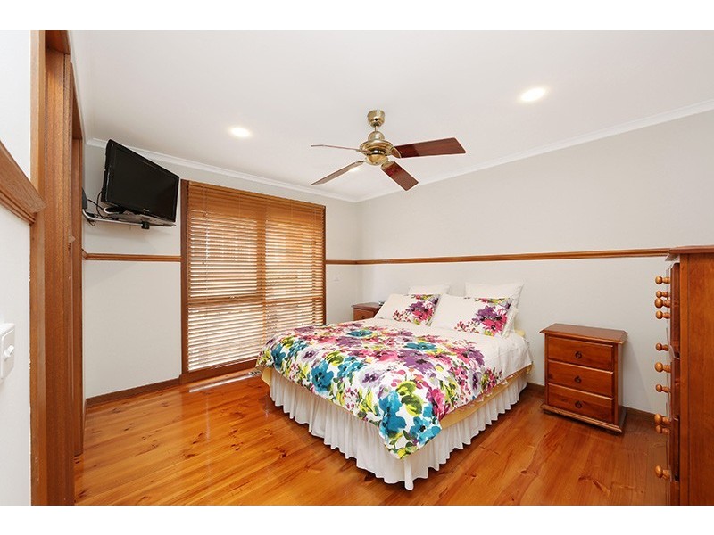 50 Willow Avenue, Rowville VIC 3178