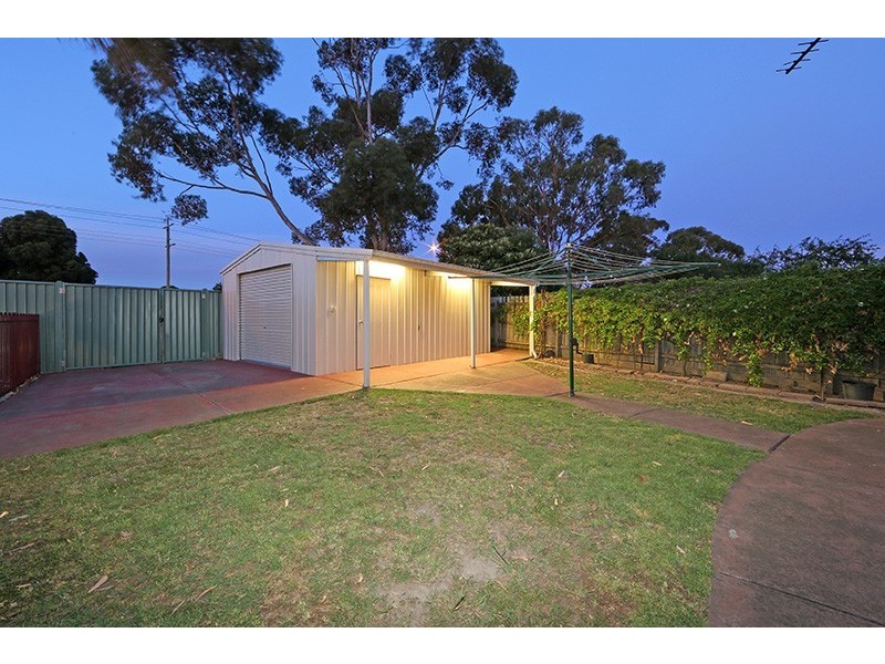 50 Willow Avenue, Rowville VIC 3178