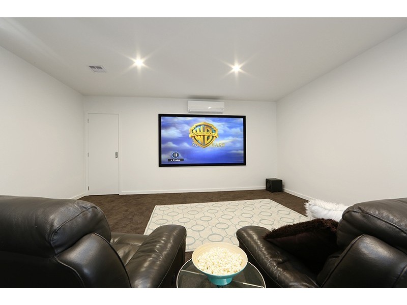 4 Norris Road, Rowville VIC 3178