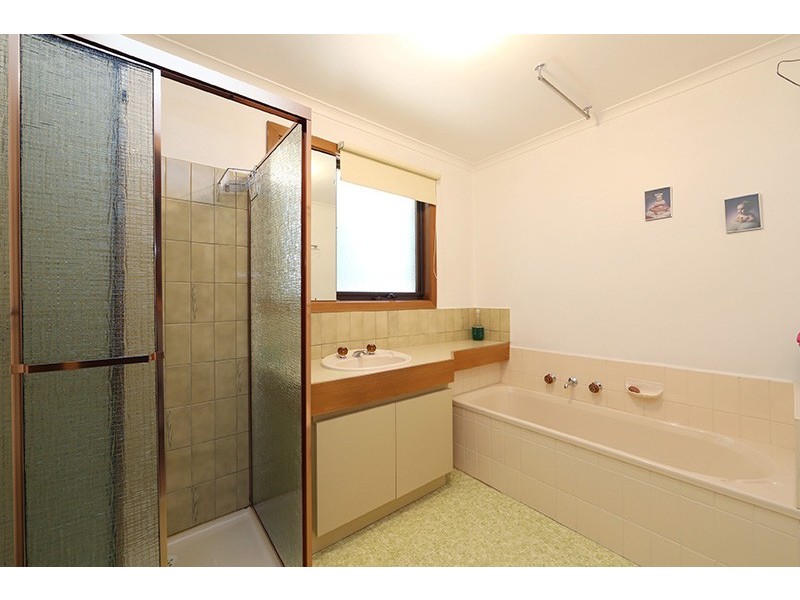 42 Goulburn Drive, Rowville VIC 3178