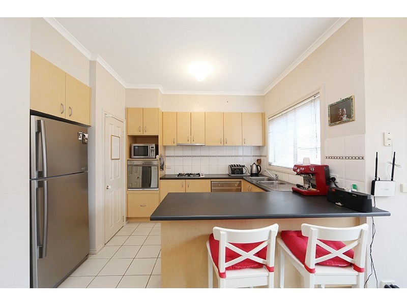 49 St Laurent Rise, Knoxfield VIC 3180