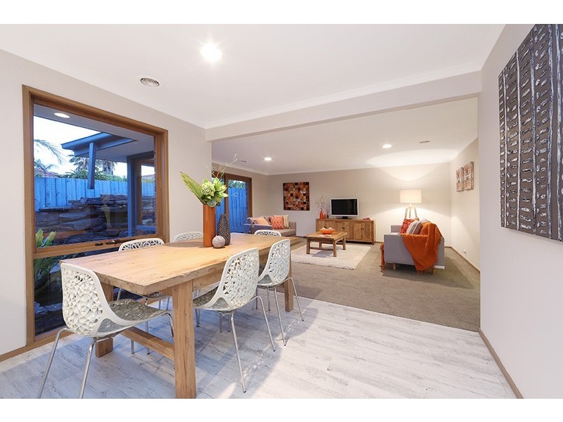 174 Waradgery Drive, Rowville VIC 3178