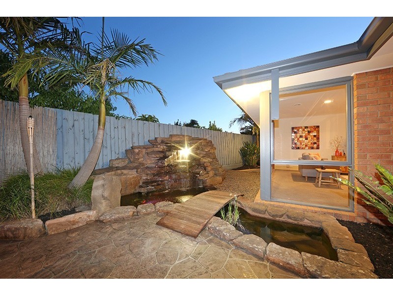 174 Waradgery Drive, Rowville VIC 3178