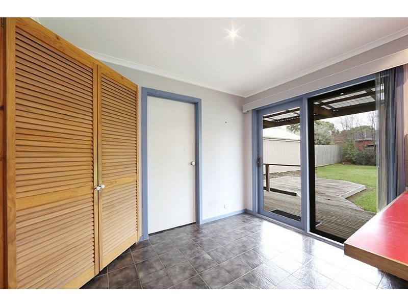 67 Windermere Drive, Ferntree Gully VIC 3156