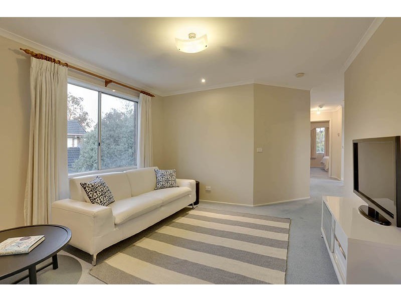 21 Garland Rise, Rowville VIC 3178