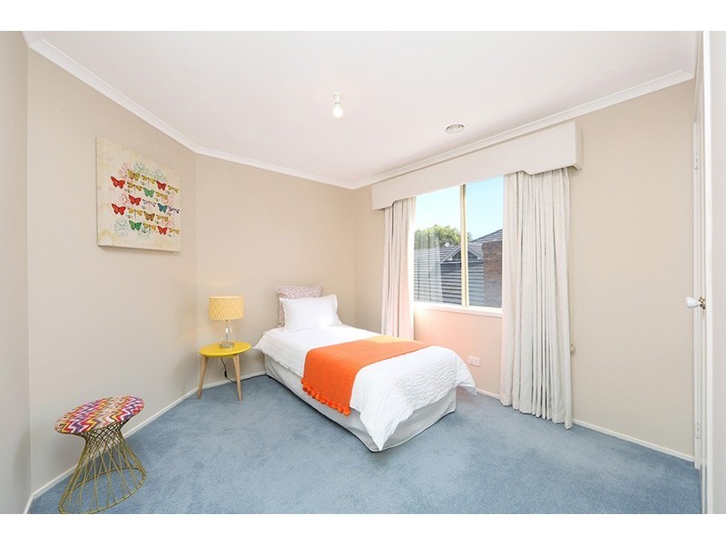 21 Garland Rise, Rowville VIC 3178